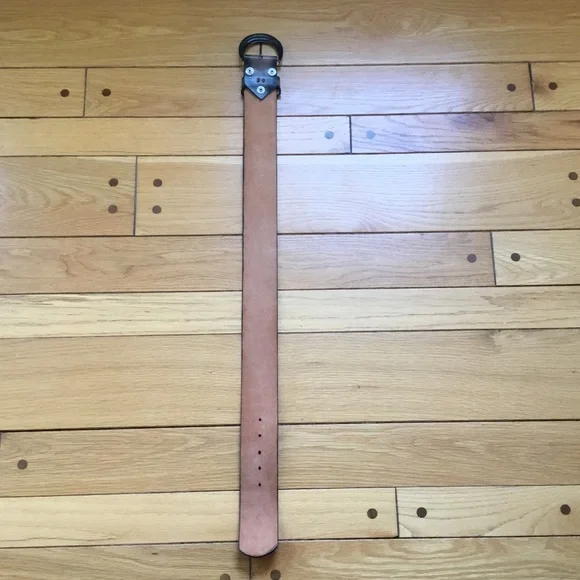 Free People Afterlife Boutique Vintage 1970’s Tooled Brown Leather Boho Belt